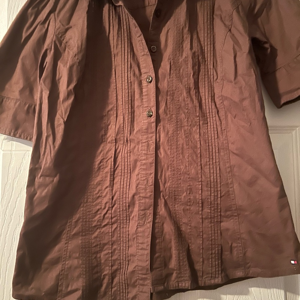 Tommy Hilfiger, short sleeve blouse, chocolate brown extra small